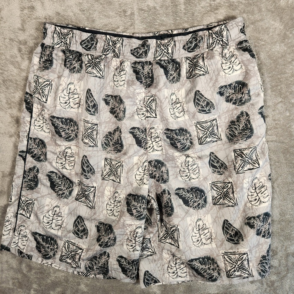 FUBU Swim Trunks Mens XL Gray Excellent Tropical Leaf Print Mesh Lined Shorts
